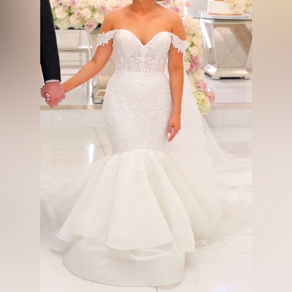 Bridal dress